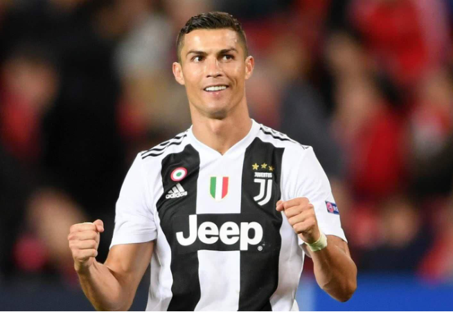 共和报：米兰正加速推进签回蒂亚戈-席尔瓦的交易（共和报：米兰加速运作蒂亚戈-席尔瓦回归事宜）