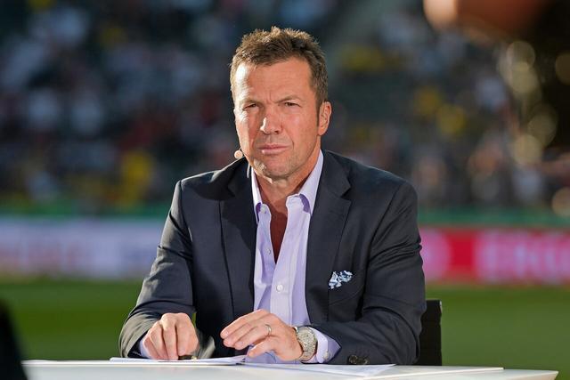 蓉城客战神户首发：韦世豪、周定洋在列，罗慕洛、费利佩登场（成都蓉城客战神户首发公布：韦世豪、周定洋入列，罗慕洛、费利佩出战）