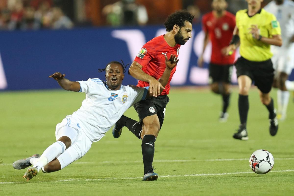 76人vs湖人前瞻：东契奇PK马克西，76人欲收获四连胜（76人大战湖人前瞻：东契奇对飚马克西，费城志在四连胜）