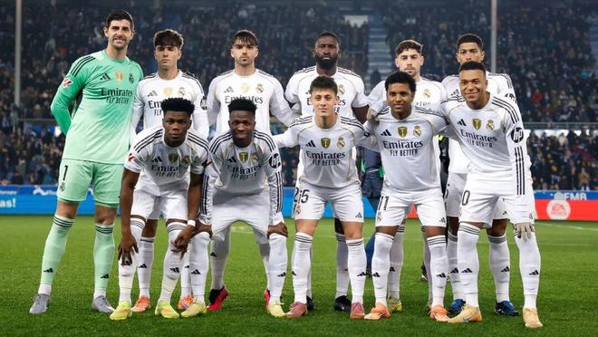 澳超战报：科斯格罗夫制胜，奥克兰FC 2-1中央海岸水手（澳超快讯：科斯格罗夫献制胜球，奥克兰FC2-1击退中央海岸水手）