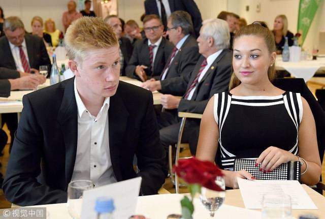 阿奇姆彭迎来中超第200场里程碑，此前199场贡献68球21助（中超第200战达成！阿奇姆彭此前199场斩获68球21助攻）