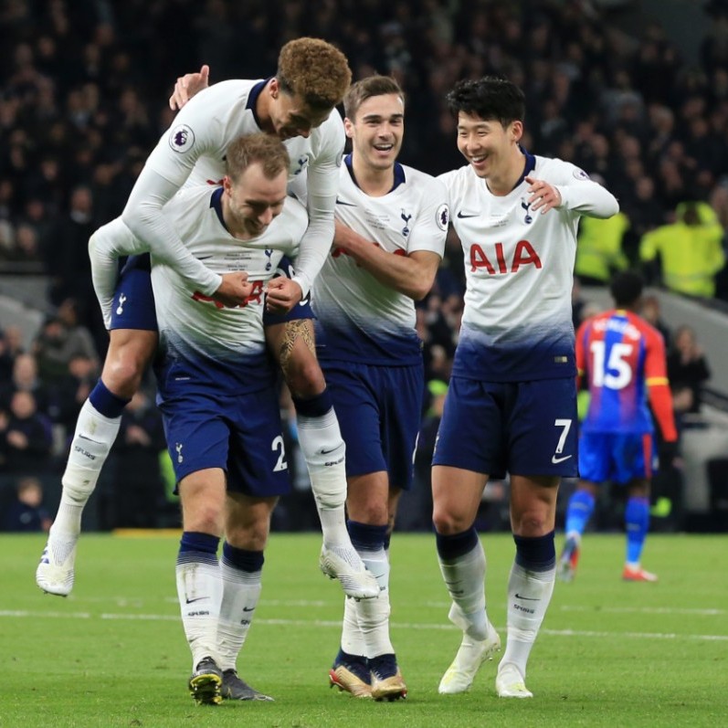 埃孔：尼日利亚足协结清欠款，全队团结一心备战比赛（埃孔：尼日利亚足协已结清欠薪，球队同心备战）